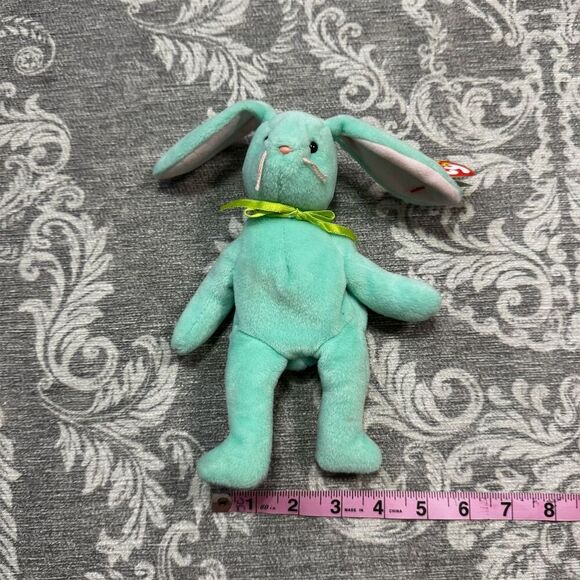 TY Beanie Baby Hippity the Green Bunny 1996 Plush Toy - Picture 5 of 10
